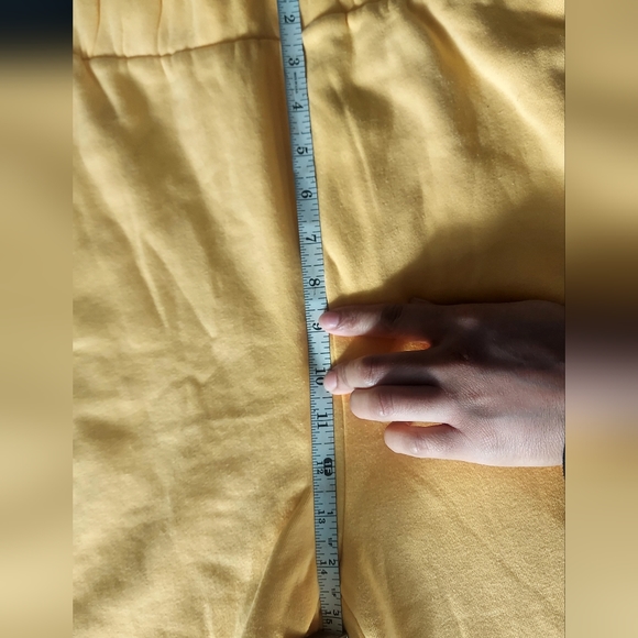 NWT Target Women's Peanuts Snoopy Graphic Jogger Shorts Size XL - Picture 5 of 7